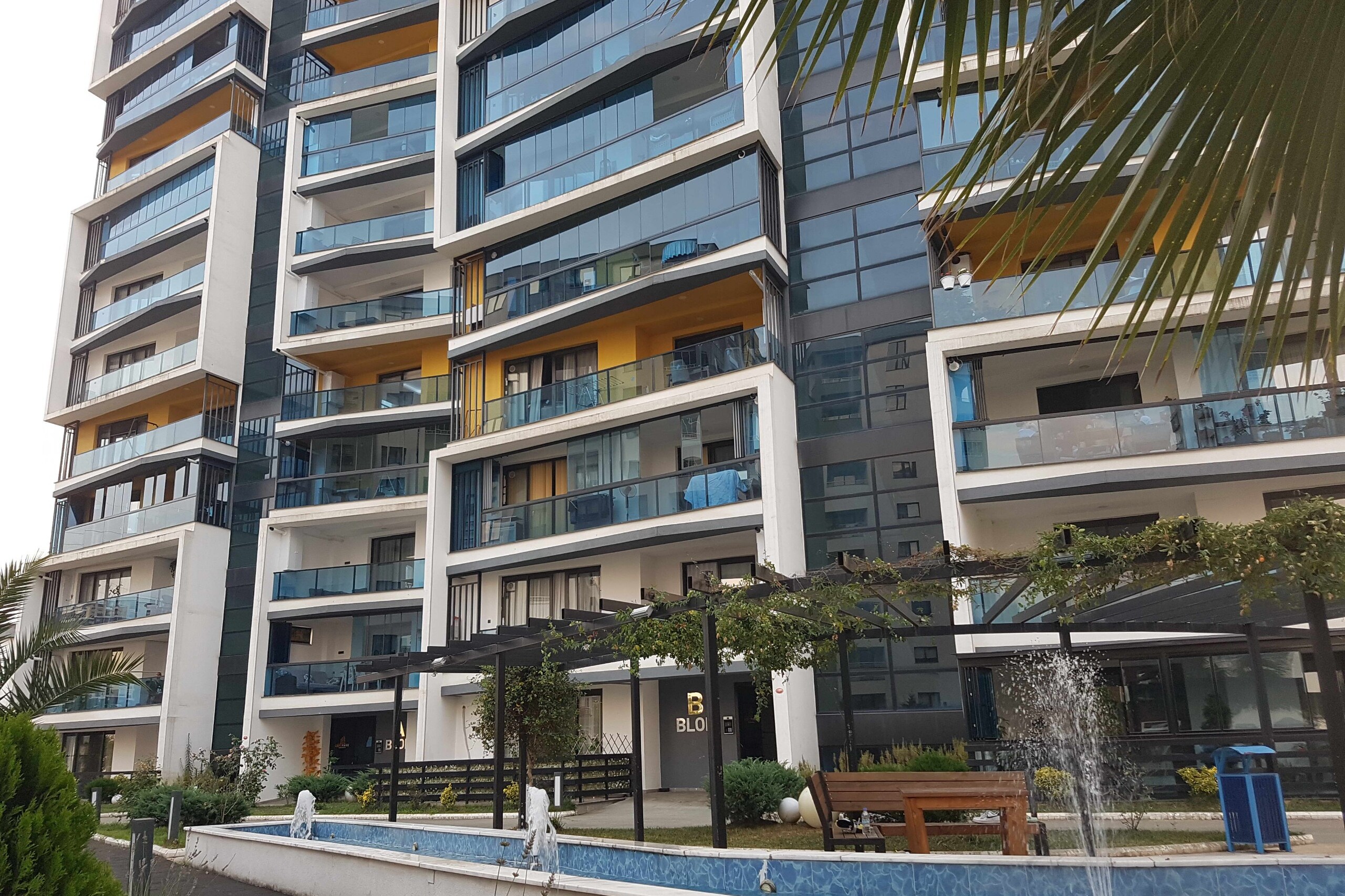 Loft Park Residence Trabzon konut projesi genel dış cephe g&ouml;r&uuml;n&uuml;m&uuml; - E&Ouml;&Ccedil; Mimarlık
